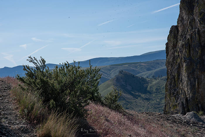 Saddlerock Hike 3 - Riley Studios Photography